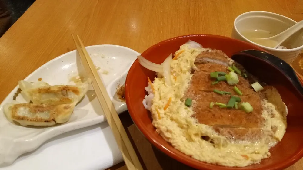 Eat Rice Bowl and Dumplings